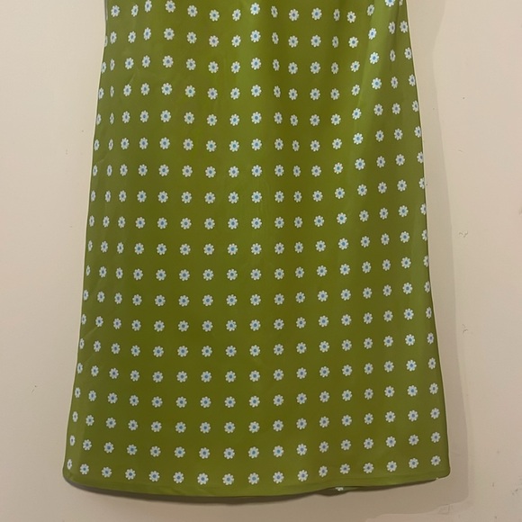Levi's Sweet Daisy Split Pea Gem Slip Dress Size Small - Picture 9 of 16